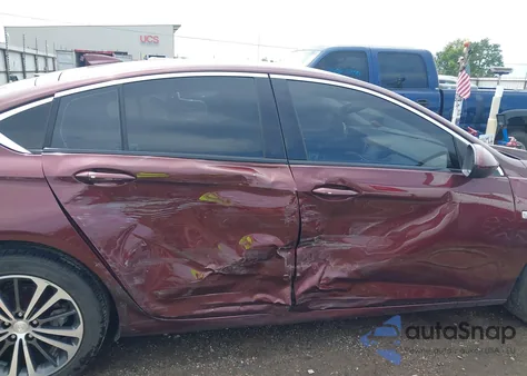 2018 Buick Regal from USA, damaged, VIN WO4GP6SXXJ1110261